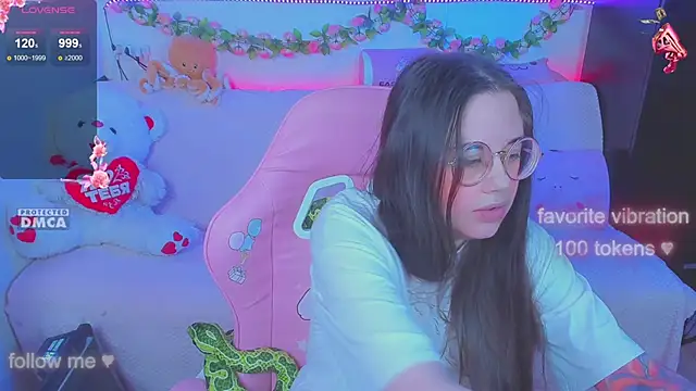 Snapshot of Lolisuccub chatting on 2, 10, 2025 Lolisuccub online show from 2, 10, 2025