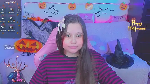 Snapshot of Lolisuccub chatting on 4, 11, 2025 Lolisuccub online show from 4, 11, 2025