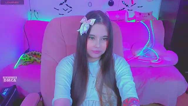 Lolisuccub online show from 13, 5, 2026