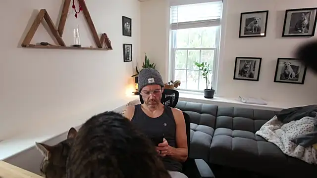 BradBronton online show from 17, 2, 2026