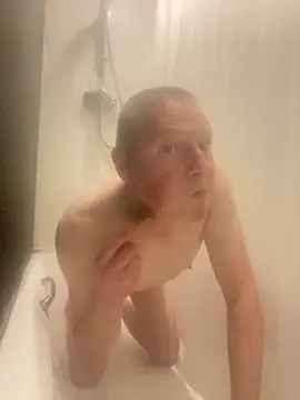 Snapshot of boilinghot123 chatting on 18, 11, 2025 boilinghot123 online show from 18, 11, 2025