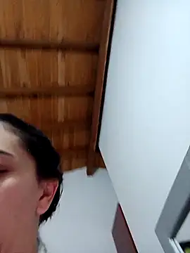 LunaZambrano online show from 14, 9, 2025