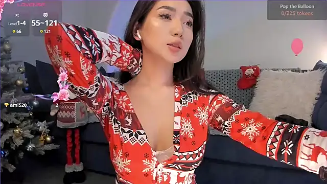 Snapshot of iminako chatting on 12, 12, 2024 iminako online show from 12, 12, 2024