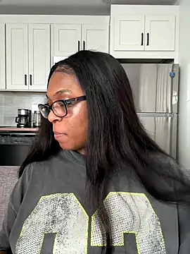 CandyLuxxxx online show from 12, 10, 2025