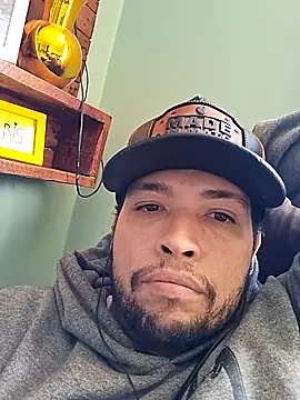 Snapshot of Mael220 chatting on 27, 9, 2025 Mael220 online show from 27, 9, 2025