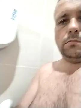 manubm03 online show from 30, 10, 2025