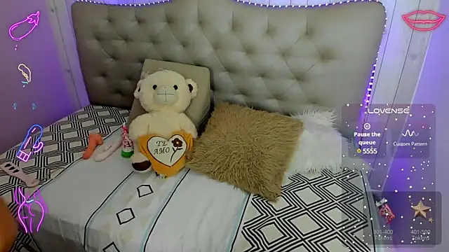 Snapshot of mila_katts chatting on 20, 2, 2025 mila katts online show from 20, 2, 2025