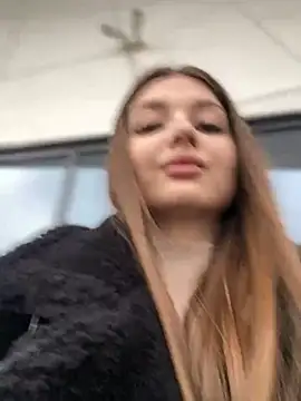 KrisMagnoly online show from 1, 3, 2025