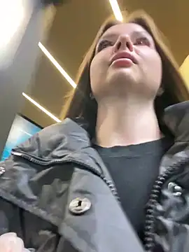 Snapshot of KrisMagnoly chatting on 16, 11, 2025 KrisMagnoly online show from 16, 11, 2025