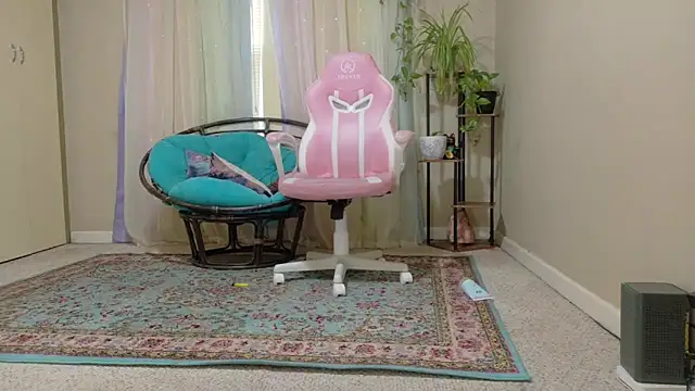 Snapshot of Emihaze chatting on 28, 3, 2026 Emihaze online show from 28, 3, 2026