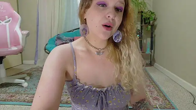 Emihaze online show from 8, 5, 2026
