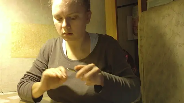 FrumCake online show from 21, 11, 2025