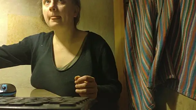 Snapshot of FrumCake chatting on 19, 1, 2026 FrumCake online show from 19, 1, 2026