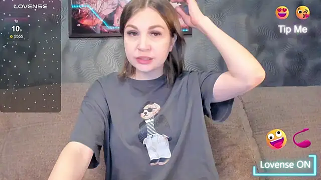 CassieMils online show from 9, 6, 2026