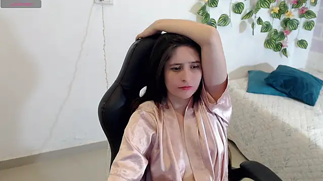 Snapshot of tania_sweet__ chatting on 24, 2, 2025 tania sweet   online show from 24, 2, 2025