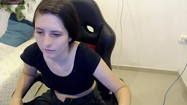 Snapshot of tania_sweet__ chatting on 5, 3, 2025 tania sweet   online show from 5, 3, 2025