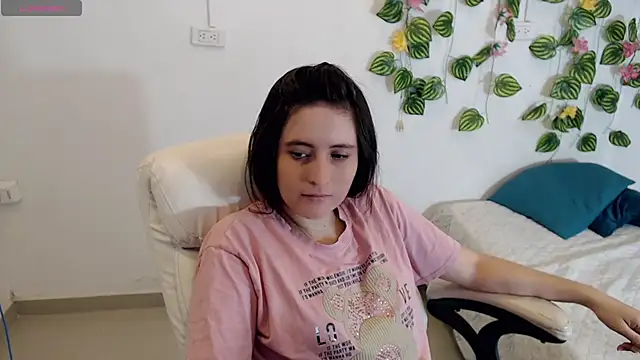 Snapshot of tania_sweet__ chatting on 20, 9, 2025 tania sweet   online show from 20, 9, 2025