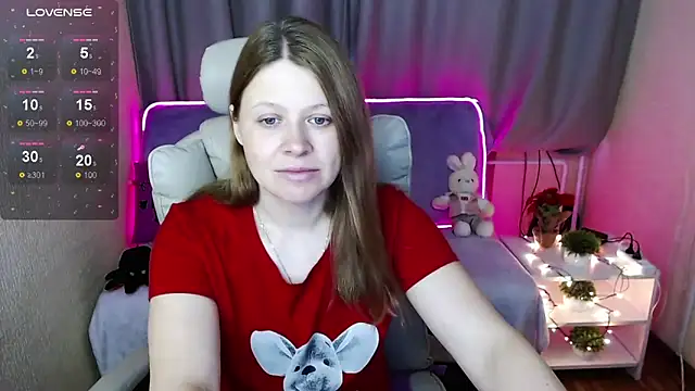 alekasamui online show from 9, 12, 2024