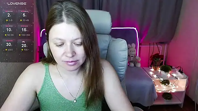 alekasamui online show from 13, 12, 2024