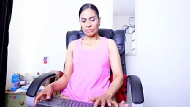 Aries Mature online show from 24, 5, 2026