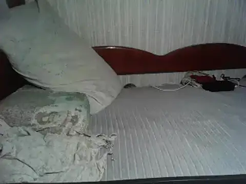 Alma Evelynne online show from 7, 3, 2025