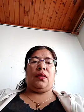   valentina18 online show from 11, 12, 2024