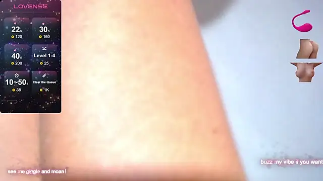 Snapshot of kyara_pride chatting on 17, 12, 2025 kyara pride online show from 17, 12, 2025