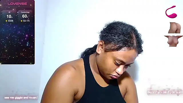 Snapshot of kyara_pride chatting on 2, 2, 2026 kyara pride online show from 2, 2, 2026