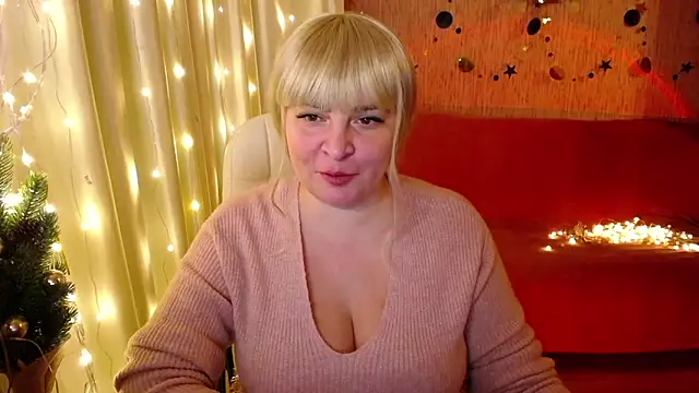Snapshot of -MeowMeow chatting on 27, 12, 2024 -MeowMeow online show from 27, 12, 2024
