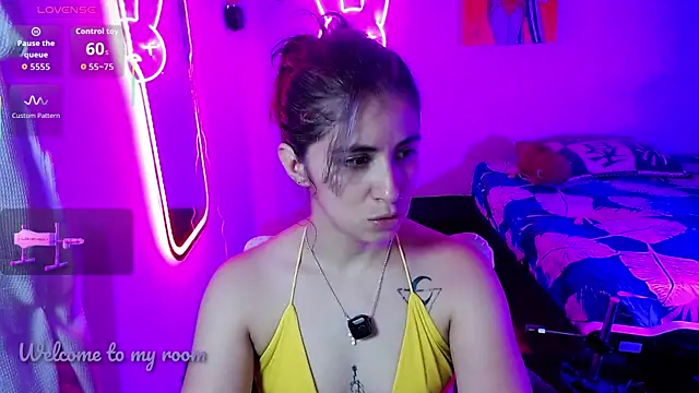 Snapshot of valentina_angel chatting on 26, 6, 2026 valentina angel online show from 26, 6, 2026