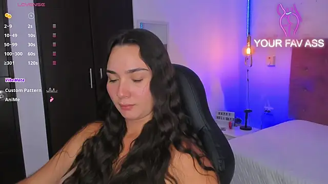 ava blue online show from 4, 1, 2025