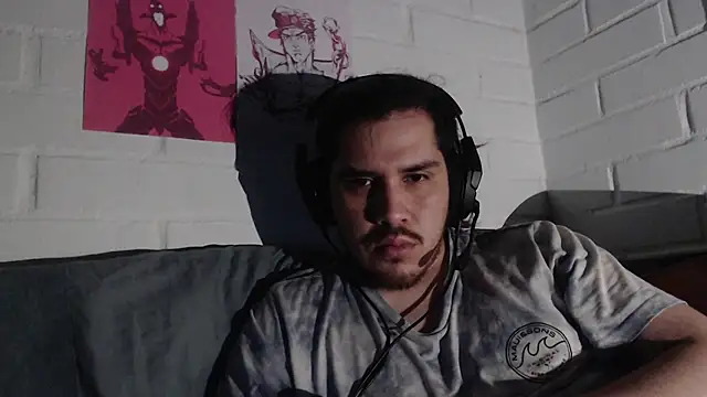 hung weeb online show from 29, 9, 2025