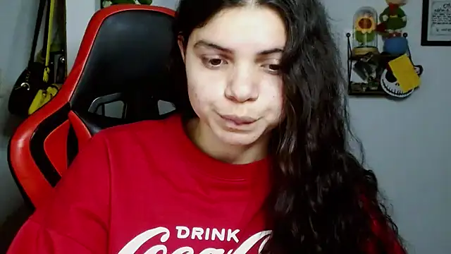 Nikkykora15 online show from 18, 12, 2024