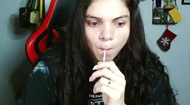 Nikkykora15 online show from 21, 12, 2024