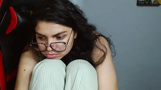 Nikkykora15 online show from 10, 1, 2025