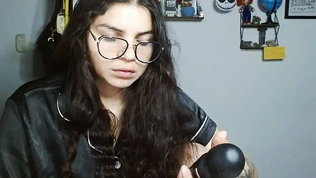 Nikkykora15 online show from 23, 1, 2025