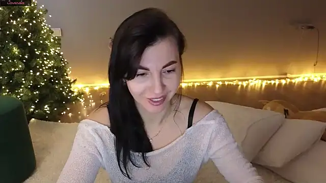 Snapshot of Mary_love16 chatting on 5, 12, 2024 Mary love16 online show from 5, 12, 2024