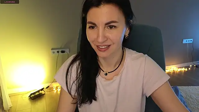 Snapshot of Mary_love16 chatting on 13, 2, 2025 Mary love16 online show from 13, 2, 2025