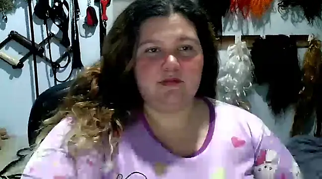 squirt322bbw online show from 2, 2, 2025