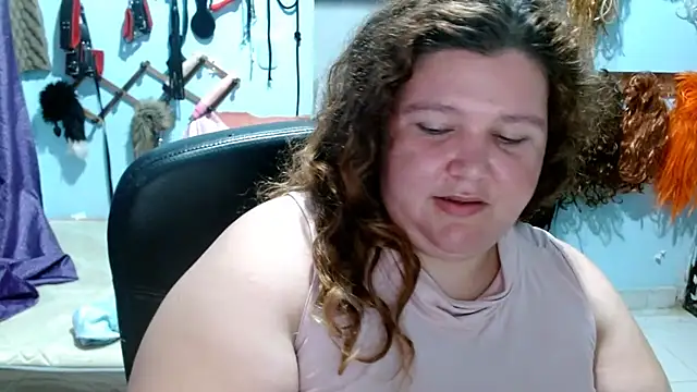 squirt322bbw online show from 11, 9, 2025