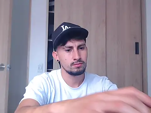 ChrisDamon online show from 14, 11, 2025