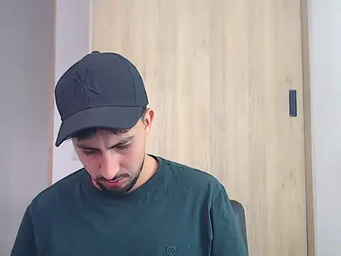 ChrisDamon online show from 21, 11, 2025