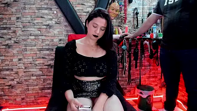 Liltildeman moon online show from 15, 1, 2025