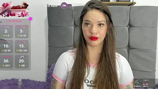 Snapshot of zoe69x chatting on 2, 2, 2025 zoe69x online show from 2, 2, 2025
