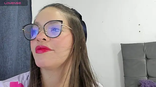 Snapshot of zoe69x chatting on 13, 2, 2025 zoe69x online show from 13, 2, 2025