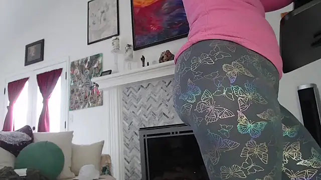 AuroraWillows online show from 19, 3, 2025