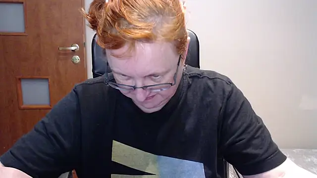 Snapshot of JoannaAndNeighbour chatting on 16, 1, 2025 JoannaAndNeighbour online show from 16, 1, 2025