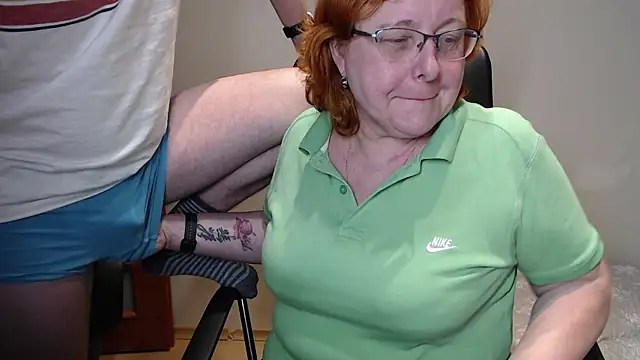 Snapshot of JoannaAndNeighbour chatting on 26, 1, 2025 JoannaAndNeighbour online show from 26, 1, 2025