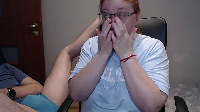 Snapshot of JoannaAndNeighbour chatting on 30, 1, 2025 JoannaAndNeighbour online show from 30, 1, 2025