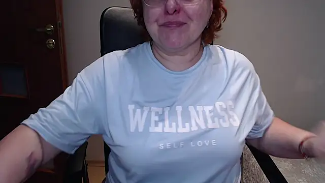 Snapshot of JoannaAndNeighbour chatting on 21, 2, 2025 JoannaAndNeighbour online show from 21, 2, 2025